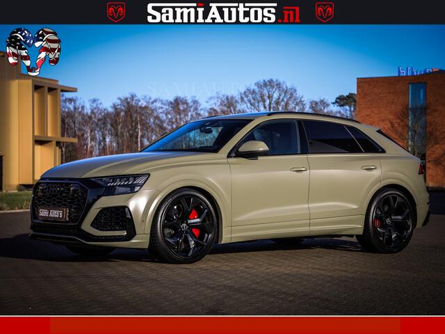 Audi RSQ8 RSQ8 600PK 4.0 TFSI | MATT OLIVE GREEN | QUATTRO | MEGA VOLLE RSQ8 | BANG & OLUFSEN | HUD | 4 WIELBESTURING | 23 INCH AUDI SPORT WHEELS | RS BEKLEDING ZWART | PANO | SOFTCLOSE | De Lamborghini Urus en Audi RS Q8 zijn beide supersnelle SUV's met dezelfde b