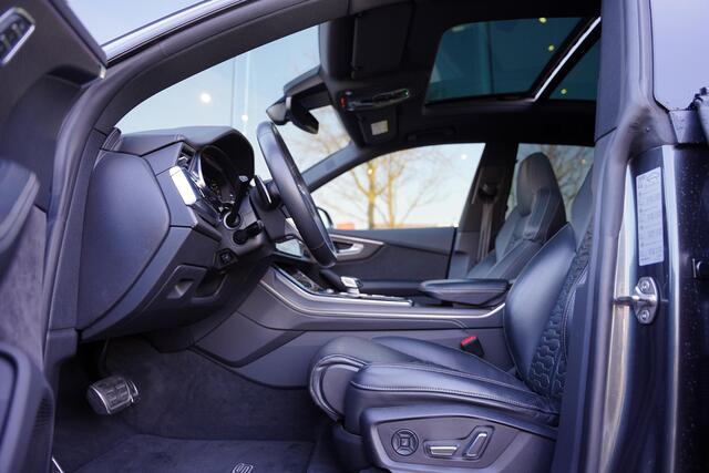 Audi RSQ8 4.0 TFSI quattro URBAN / Carbon / Keramische Remmen