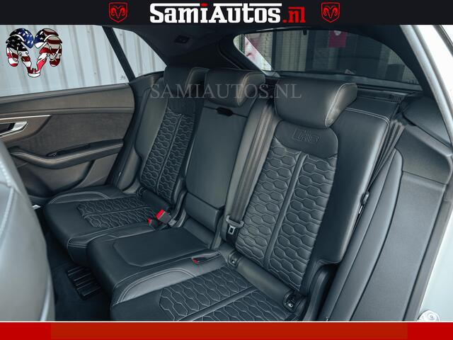 Audi RSQ8 RSQ8 600PK 4.0 TFSI | MATT OLIVE GREEN | QUATTRO | MEGA VOLLE RSQ8 | BANG & OLUFSEN | HUD | 4 WIELBESTURING | 23 INCH AUDI SPORT WHEELS | RS BEKLEDING ZWART | PANO | SOFTCLOSE | De Lamborghini Urus en Audi RS Q8 zijn beide supersnelle SUV's met dezelfde b