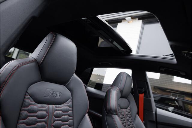 Audi RSQ8 4.0 TFSI Quattro Black Edition Pano - Sport Uitlaat - Trekhaak