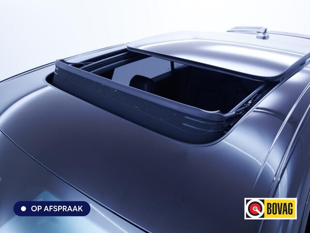 Audi RSQ8 RSQ8 4.0 V8 Urban Dynamic 800 PK / 1000 Nm Quattro | Keramisch | 24" Vossen | Akrapovic Titanium compleet | Panoramadak, Standkachel, Softclose, Stoelverw. & Ventilatie, Elec. trekhaak, B&O, 4 WST