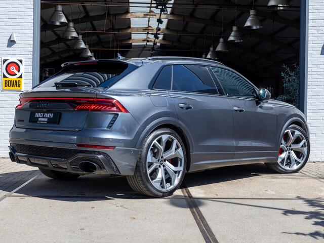 Audi RSQ8 4.0 TFSI quattro BTW! STAGE 2 *Ceramic | Carbon | Softclose | HUD | B&O | ACC | Lane ass. | 360 cam | Trekhaak | Stoelverw./vent.*