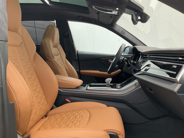 Audi RSQ8 4.0 TFSI RS quattro 640 Performance B&O-3D Pano Keramisch Carbon Massage BOMVOL!!