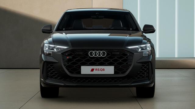 Audi RSQ8 4.0 TFSI 640PK quattro Performance | Panoramdak | Carbon-Pack | Nachtzicht | Keramisch | Servo | Head-Up | Standkachel | 23-Inch | Alcantara-Hemel | B&O-Advanced | Ventilatie-Massage | Trekhaak | 305km/h |