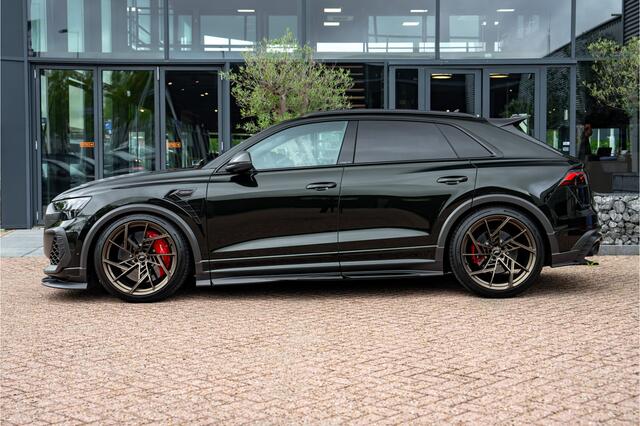 Audi RSQ8 ABT Legacy Edition 1 of 125 760pk | Audi exclusive lak | Advanced onderstel | B&O Advanced | Panoramadak | Massagefunctie | Carbon | Assistentiepakket city + parking | Servosluiting | Trekhaak