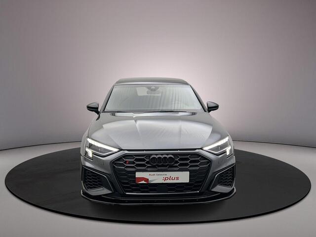 Audi S3 SPORTBACK 2.0 TFSI quattro 310pk | Pano | Akrapovic| B&O | Ambienteverlichting | Adaptief Onderstel | Keyless | Hold-assist | Adaptive-cruise