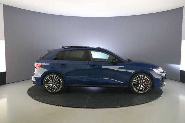 Audi S3 SPORTBACK 2.0 TSFI quattro | Adapt. onderstel | Pano | Matrix | Headup | Sonos 3D | Ambient lighting | Optiek zwart |