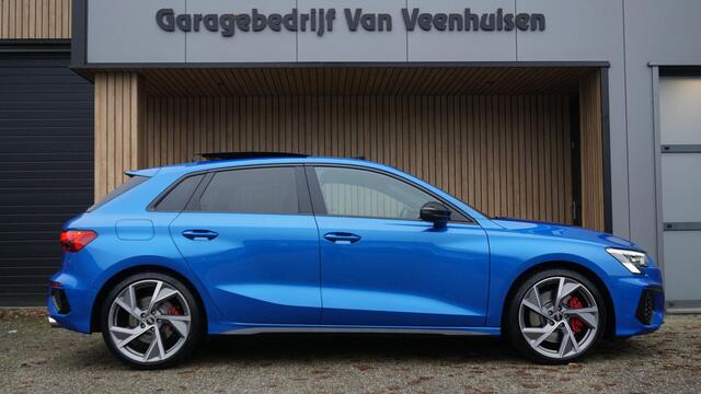 Audi S3 SPORTBACK 2.0 TFSI 310pk Quattro Pano.dak B&O RS-Seat Nappa HUD *Black Optik* 19inch LM Audi Sport *Arablau Pearl * *Unieke S3*