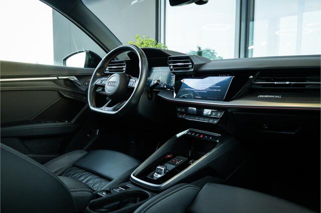 Audi S3 SPORTBACK 2.0 TFSI quattro Edition One - Panorama | B&O | Memory | Camera