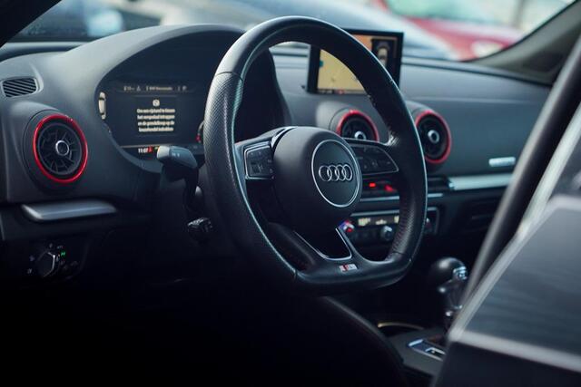 Audi S3 SPORTBACK 2.0 TFSI A3 quattro Pro Line Plus Aut / Pano / 20'' ABT / B&O