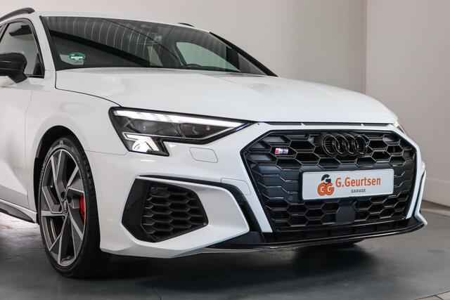 Audi S3 SPORTBACK 2.0 TFSI quattro 310PK | Carbon | Virtual | LED | Apple CarPlay