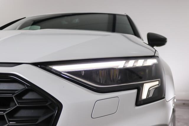 Audi S3 SPORTBACK 2.0 TFSI quattro 310PK | Carbon | Virtual | LED | Apple CarPlay