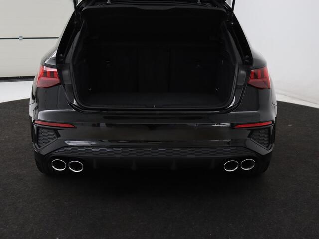 Audi S3 SPORTBACK 2.0 TFSI S3 quattro | Adaptive cruise | B&O | Bang & Olufsen | Matrix LED | Leder/Alcantara | Park Assist | Stoelverwarming | Virtual Cockpit | Carplay | Navigatie | Sportstoelen | Climate control