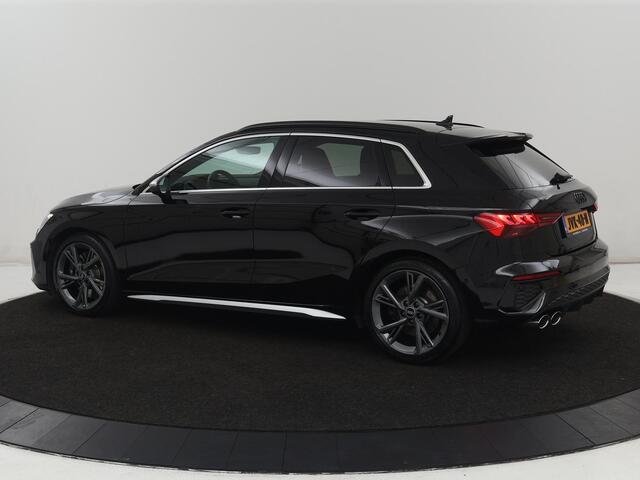 Audi S3 SPORTBACK 2.0 TFSI S3 quattro | Adaptive cruise | B&O | Bang & Olufsen | Matrix LED | Leder/Alcantara | Park Assist | Stoelverwarming | Virtual Cockpit | Carplay | Navigatie | Sportstoelen | Climate control