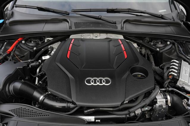 Audi S5 Cabrio 3.0 TFSI Quattro Mythos zwart