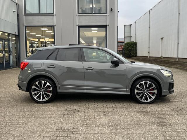 Audi SQ2 2.0 TFSI | Pano-Dak/Leder/Camera/Adapt.Cruise/19"/Sfeerverlichting/Apple CarPlay-Android Auto