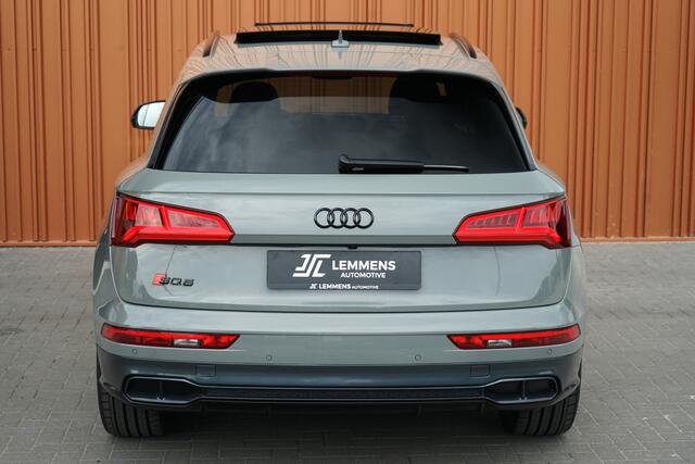 Audi SQ5 3.0 TFSI Quattro 354PK Panodak Luchtvering S Stoelen Head up ACC B&O Memory Sportdiff.