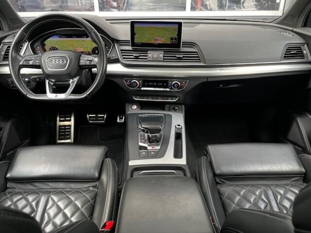 Audi SQ5 3.0 TFSI SQ5 Q. - LUCHTV. - PANO - BenO - TREKH. - 21 INCH