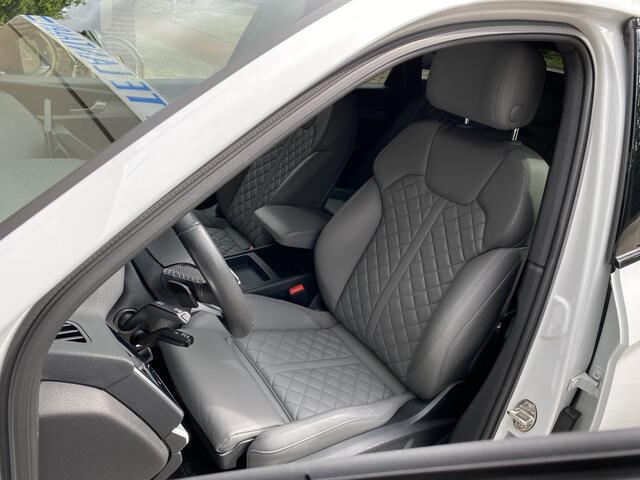 Audi SQ5 3.0 TDI SQ5 quattro S Line nw. pr. ¤140.000 Sportback Nw model Dealer onderh. Panodak/Navigatie/Luchtver./Vol leder/ / Autom. airco/./A.uitr.camera//Adapt. Cruisecontr./21 Inch L.M./Led verl./Park. sens. v+a/Elektr. z