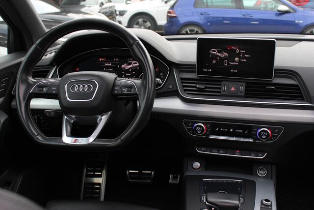 Audi SQ5 3.0 TFSI quattro Pro Line Plus / Trekhaak / Panoramadak / Camera / Luchtvering / Leder / 20'' / ABT Diffuser / Stoelventilatie+Verwarming / Navigatie / Cruise Control Adaptief