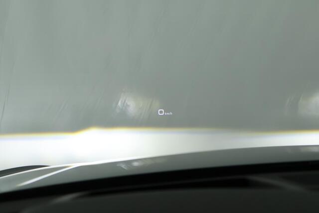 Audi SQ5 3.0 TFSI 354pk quattro ACC Trekhaak Luchtvering Camera Head-Up B&O Standkachel Stoelverwarming V+A Panoramadak