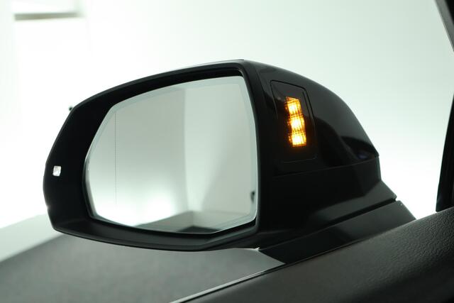 Audi SQ5 3.0 TFSI 354pk quattro ACC Trekhaak Luchtvering Camera Head-Up B&O Standkachel Stoelverwarming V+A Panoramadak