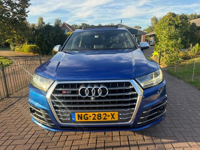Audi SQ7 Pano-ACC-Sportstoelen-Luchtvering-Keyless-Head-Up-Bose-*7P* Volle SQ7