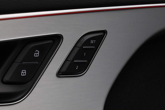 Audi SQ8 4.0 TFSI 508PK tiptronic quattro | Pano | Valcona leder | HD Matrix | B&O | Geheugenstoelen | Soft-Close | Vierwielbesturing | HUD | 360 Camera