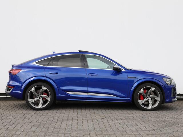 Audi SQ8 Sportback e-tron S quattro 115 kWh 503pk | Pano | B&O | 22" Velgen | Adaptive Cruise | Trekhaak | Elek. stoelen | RS-stoelen | Matrix LED