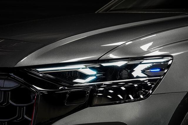 Audi SQ8 4.0 TFSI Quattro *Vierwielbesturing / Panorama / Bang & Olufsen / HUD / Stoelventilatie & massage / Soft-close*