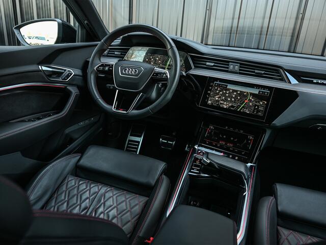 Audi SQ8 Sportback e-tron S quattro SQ8 115 kWh | NL-Auto | Panorama dak | S-Seats | Bang & Olufsen | Camera | Ambiance interieur | 23 inch.