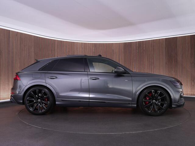 Audi SQ8 4.0 TFSI 507pk quattro |B&O|Pano|Softclose|Head-up|Memory|23"|360|Standkachel|Stoelventilatie|4-wielbesturing|Trekhaak|Luchtvering