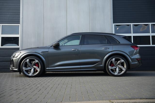 Audi SQ8 E-Tron Quattro 115 kWh 503 pk / BTW-Auto/ Lucht-Vering/ RS-Stoelen/ Stoel.Verw/ Head-Up/ B&O-3D/ 360-Camera/ Matrix-Led/ Keyless/ 22'' LMV – foto 2