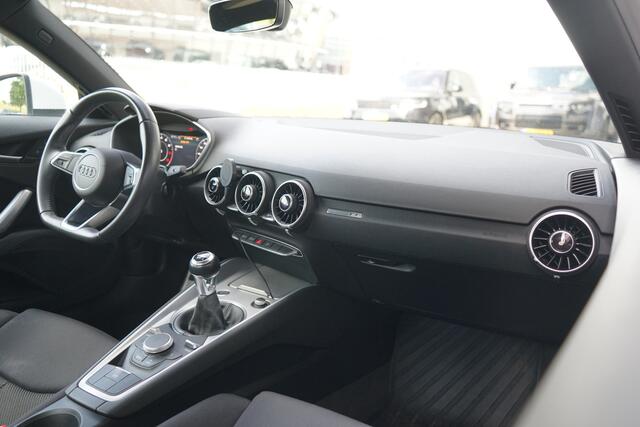 Audi TT 1.8 TFSI | Voorstoelen verwarmd | Cruise control |