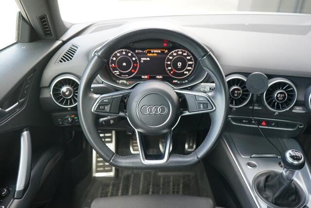 Audi TT 1.8 TFSI | Voorstoelen verwarmd | Cruise control |