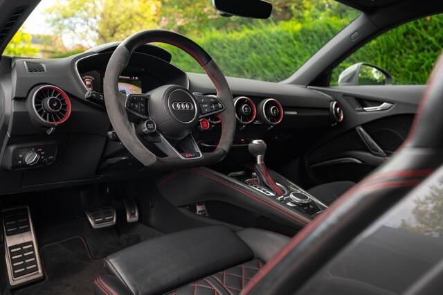 Audi TT RS 2.5 TFSI quattro 400pk | RS Design | Carbon | Zonder 'OPF' | Sportuitlaat