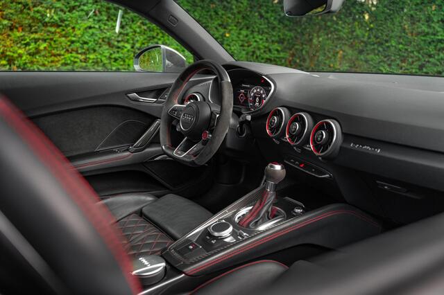 Audi TT RS 2.5 TFSI quattro 400pk | RS Design | Carbon | Zonder 'OPF' | Sportuitlaat