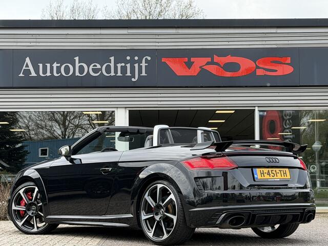 Audi TT RS Roadster 2.5 TFSI quattro | 400 pk | B&O | Carbon | Rode stiksels | Nekverwarming