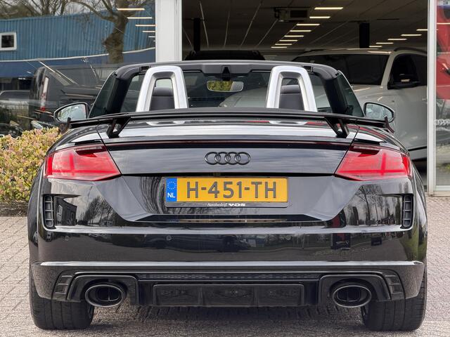 Audi TT RS Roadster 2.5 TFSI quattro | 400 pk | B&O | Carbon | Rode stiksels | Nekverwarming