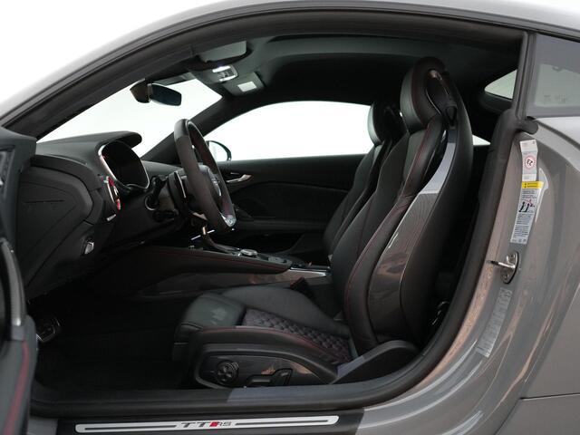 Audi TT RS 2.5 400pk RS TFSI quattro |stage1|RS- seats|RS-sportuitlaat|B&O|RS spoiler|Magnetic ride|Apple Carplay|carbon int.|Matrix LED|parkeercamera|20" LMV|