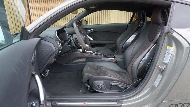 Audi TT 40 TFSI Competition 2x S-line *Black Exclusive* RS-Seats 20inch LED Virtual 11306km! *Unieke TT* Chronos Grey Pearl