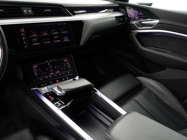 Audi e-tron e-tron 55 quattro S Competition 95 kWh- Camera Spiegels, Panoramadak, Bang Olufsen, Sfeerverlichting, Memory