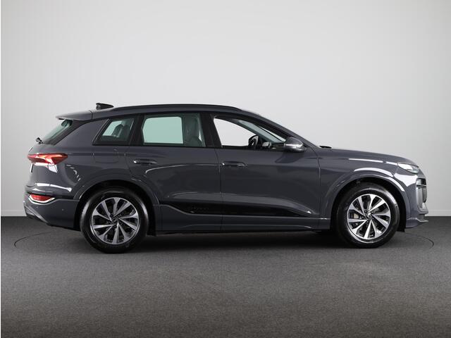 Audi e-tron Q6 Advanced edition perf 225kW/306pk 100Kwh Ha Tech Plus pakket, sportstoelen met leder, bumpers in kleur carrosserie, omgevingscamera's