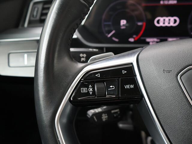 Audi e-tron e-tron 50 quattro Launch edition plus 71 kWh | 313 PK | Panoramadak | Cruise Control adaptief | Lichtmetalen velgen velgen 20" |