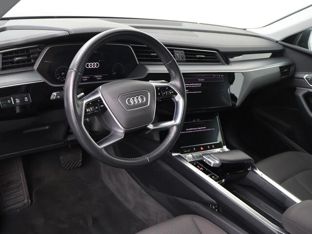 Audi e-tron e-tron 50 quattro Launch edition 71 kWh | 313 PK | Lichtmetalen velgen 20"| El. achterklep | Parkeerassistent plus |