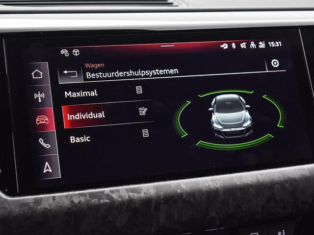Audi e-tron RS GT Performance 748 PK · Active air suspension · Carbondak, donker mat · Keramische remmen rood · Matrix + laser, led achter