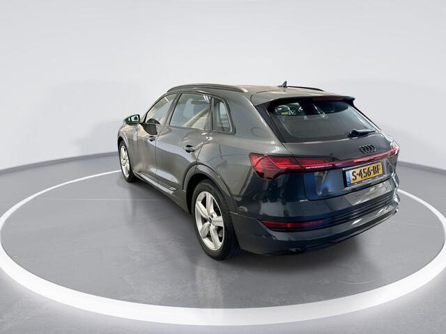 Audi e-tron 55 408pk Quattro Advanced edition Plus 95 kWh · Camera · Luchtvering · Elek. Voorstoelen · Elek. Achterklep · Apple/Android Car Play · 20'' Inch ·