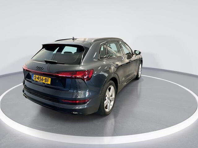 Audi e-tron 55 408pk Quattro Advanced edition Plus 95 kWh · Camera · Luchtvering · Elek. Voorstoelen · Elek. Achterklep · Apple/Android Car Play · 20'' Inch ·