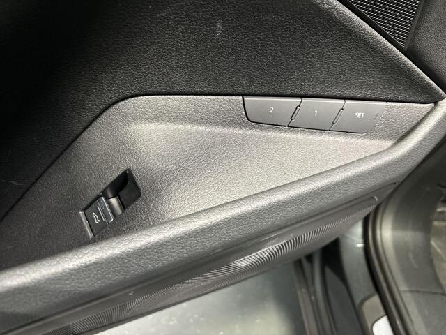 Audi e-tron 55 408pk Quattro Advanced edition Plus 95 kWh · Camera · Luchtvering · Elek. Voorstoelen · Elek. Achterklep · Apple/Android Car Play · 20'' Inch ·
