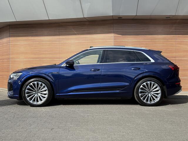 Audi e-tron 55 quattro S edition 95 kWh Panodak / 21Inch / Head-Up / Luchtvering / Adapt. Cruise